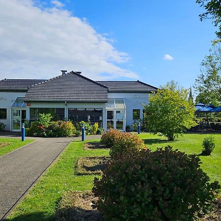 Hotel Restaurant La Tour Romaine - Haguenau - Strasbourg Nord Schweighouse-sur-Moder 외부 사진