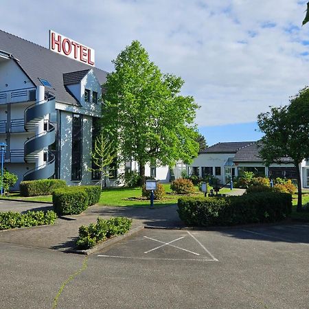Hotel Restaurant La Tour Romaine - Haguenau - Strasbourg Nord Schweighouse-sur-Moder 외부 사진