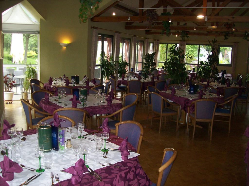 Hotel Restaurant La Tour Romaine - Haguenau - Strasbourg Nord Schweighouse-sur-Moder 외부 사진